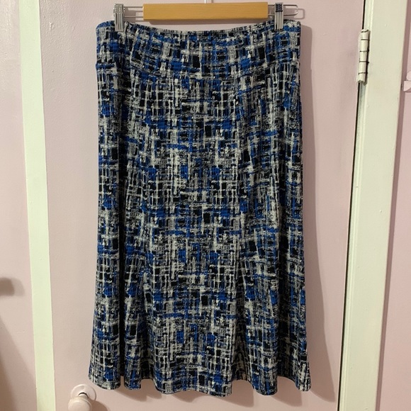 3/25$ Cassa petite skirt Size 12 - Picture 1 of 4